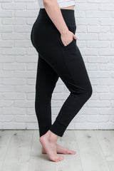 PREORDER: Joggers in Black (Closed)