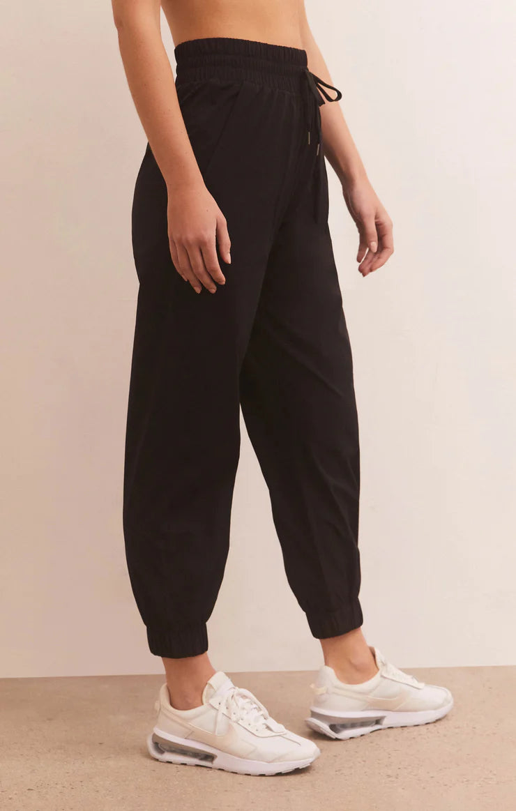 Z SUPPLY CITY STREETS NYLON JOGGER