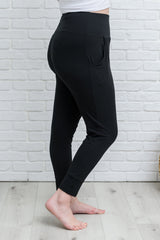 PREORDER: Joggers in Black (Closed)